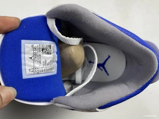 Racer CT8532-145 Jordan 3 Blue Air 1105